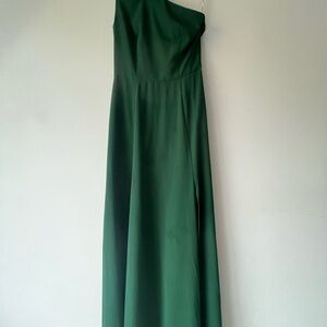 Elegant Green One-Shoulder Dress